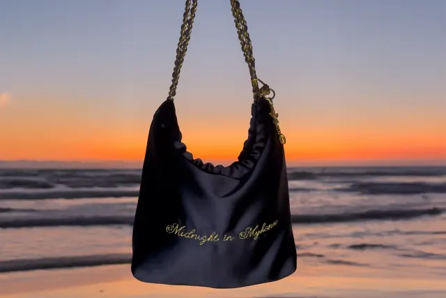 Minuit au Soleil Midnight — Minuit au Soleil